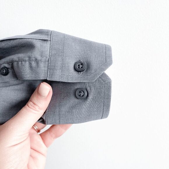 Banana Republic Mens Button Down Shirt Long Sleeve Stretch Slim Fit Charcoal Med - Picture 3 of 8